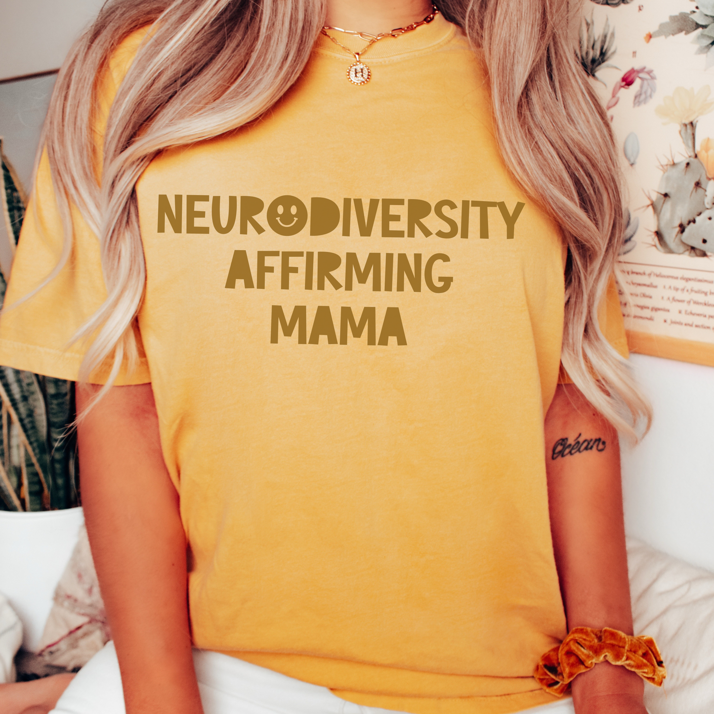 Neurodiversity Affirming Mama Tonal Comfort Colors T-Shirt